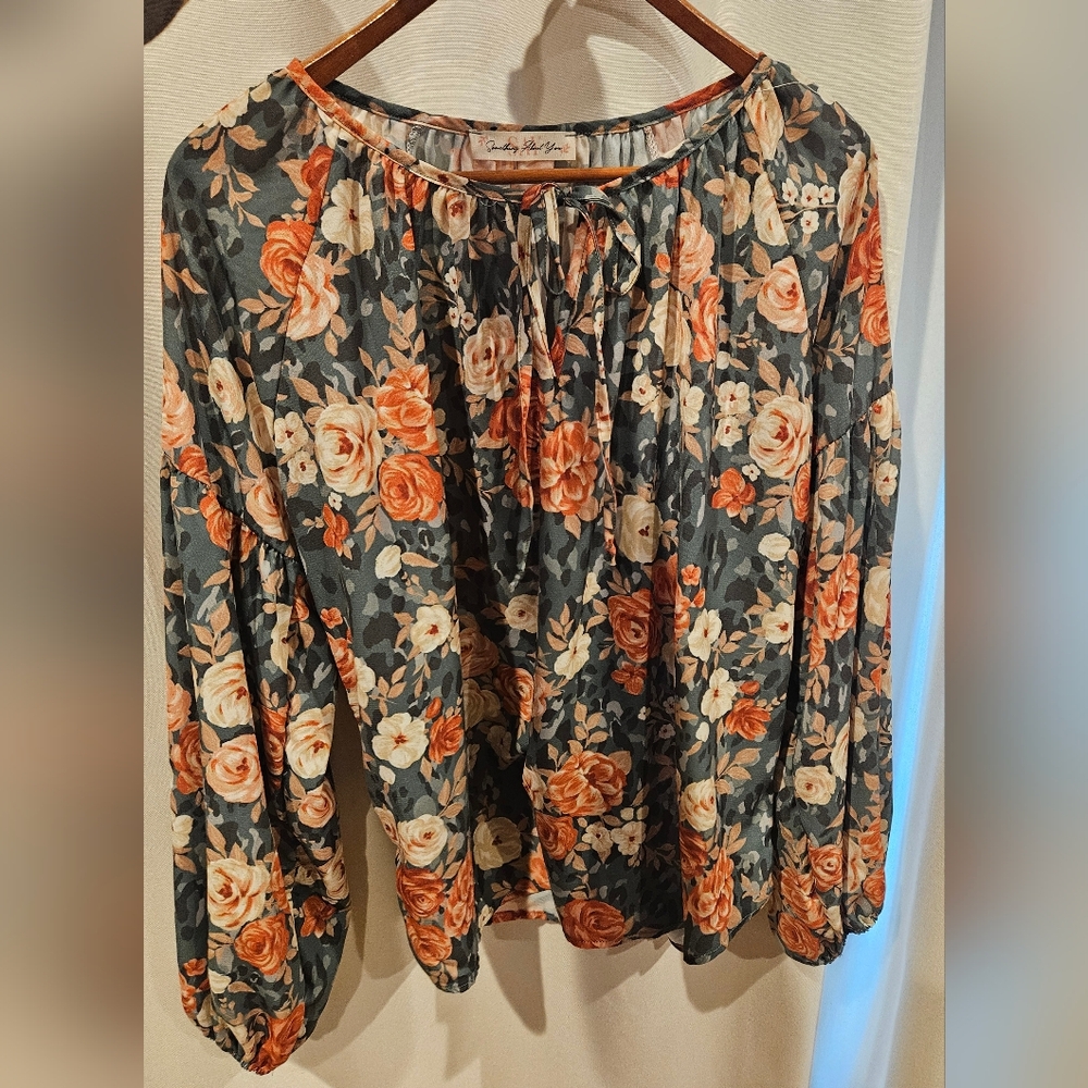 Floral Women's Top - Sage Green